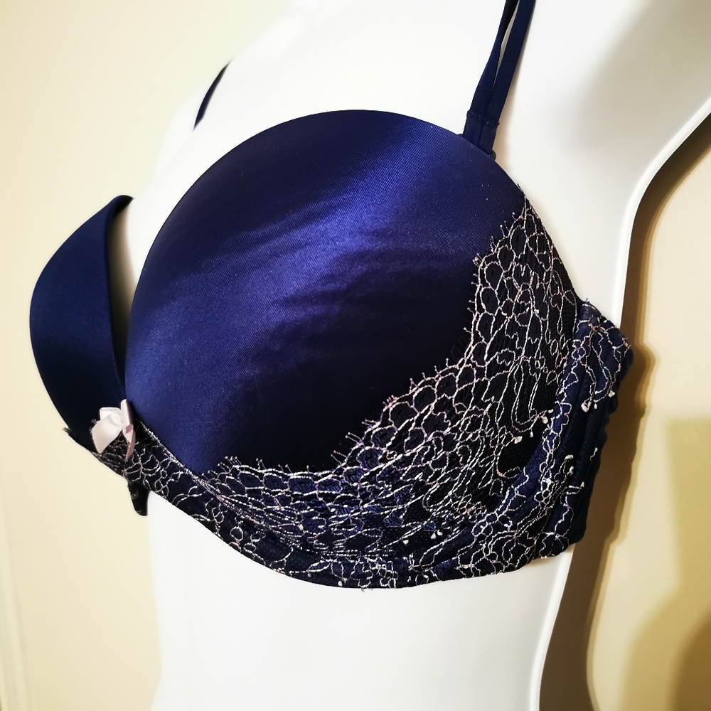Victoria's Secret Size 38C Bra, 2 bras for $30